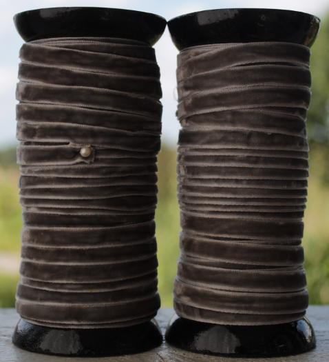Sammetsband betonggrå