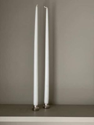Antikljus spiror 53cm matt vit